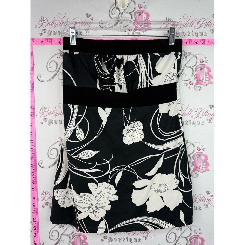 Suzy Shier strapless shirt Black and White Floral Strapless Tube Dress